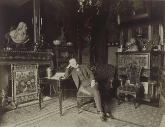 Jane Dieulafoy, Explorer Photographed by Dornac